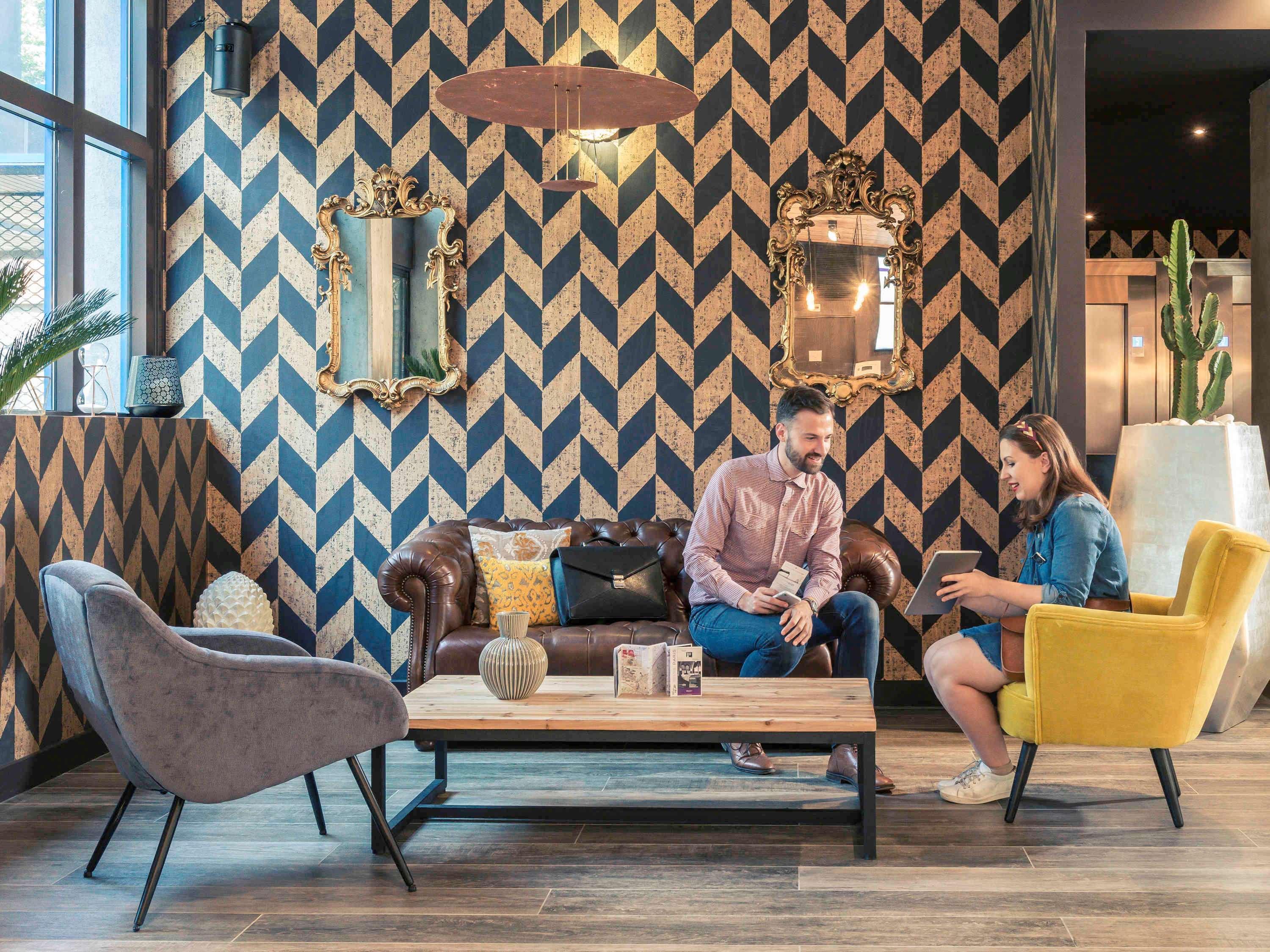 Mercure Paris Porte De Пантен Екстериор снимка